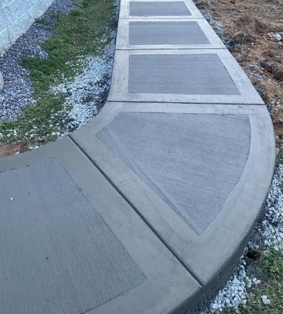 Concrete pour detail image 3